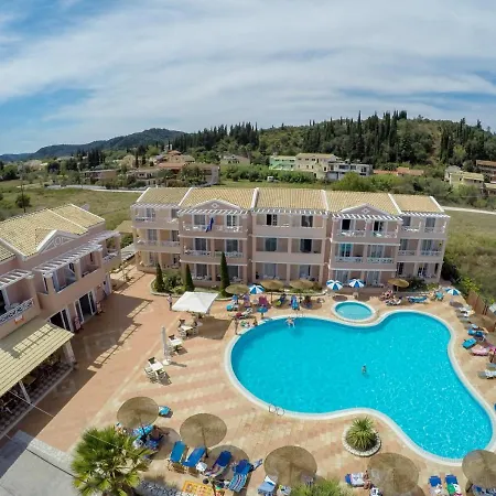 Anemona Apartahotel 4*