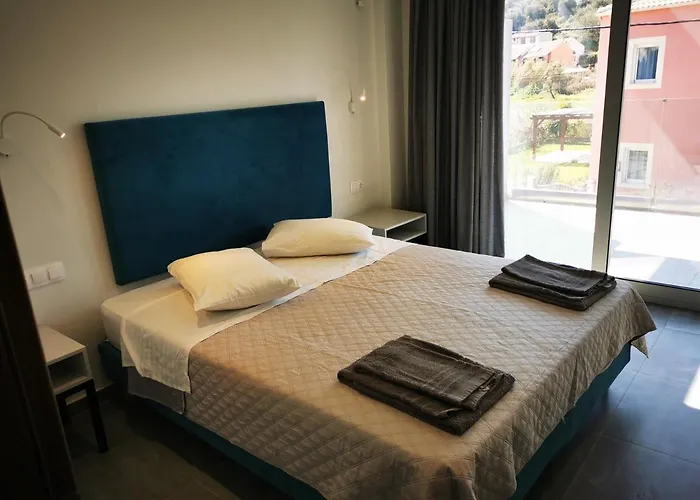 アパートホテル Anemona 4*